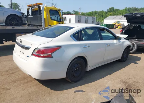 2014 Nissan Altima 2.5/2.5 S/2.5 Sl/2.5 Sv from USA, damaged, VIN 1N4AL3AP2EN377227